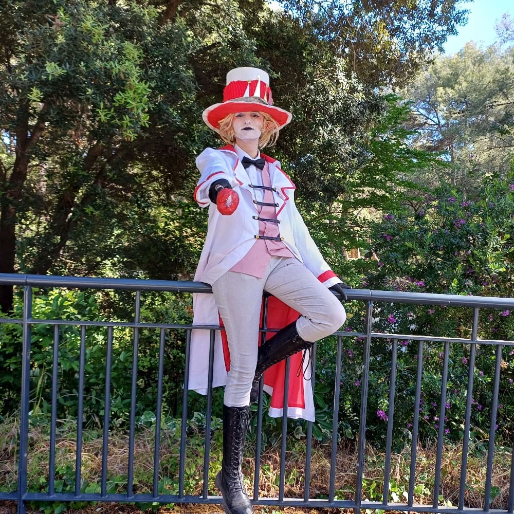 Lucifer - Hazbin Hotel cosplay photoshoot cover