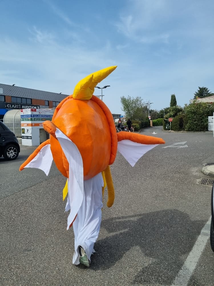 Magicarpe à Macdo - Photo 1