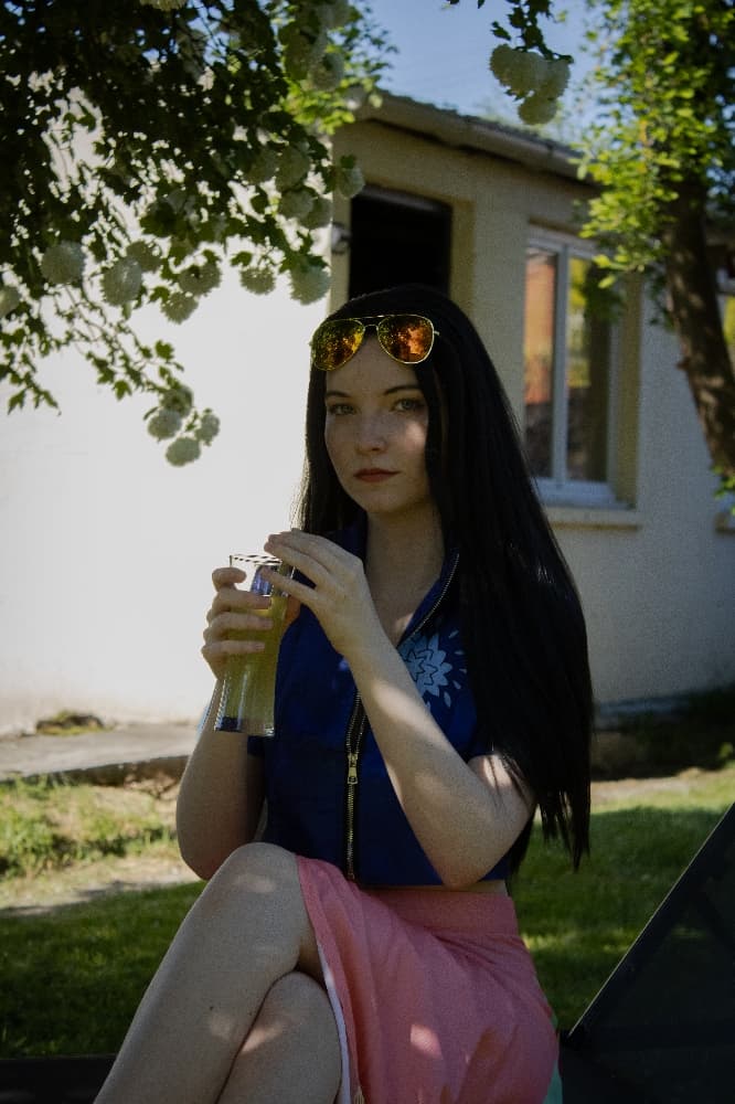 Robin in garden - Photo 1