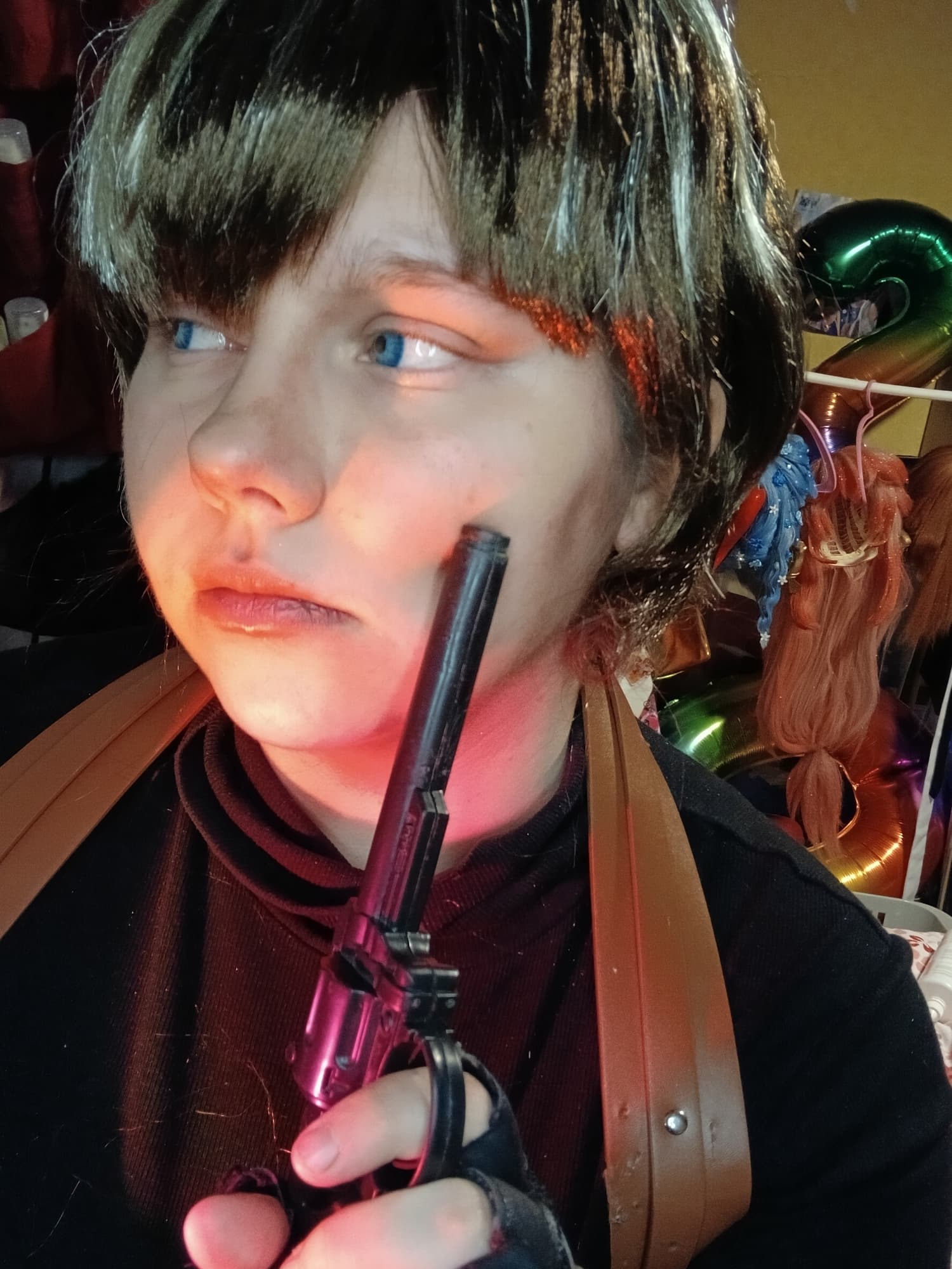 Leon at home - Photo 61