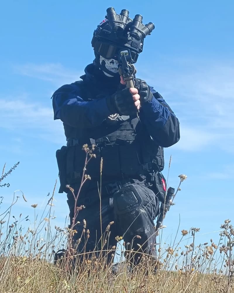 Epsilon-11 "M.F.T"  - Photo 12