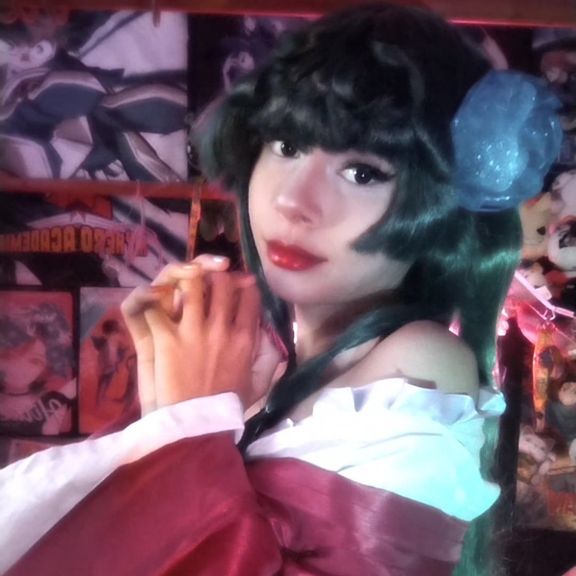 MaoMao - The Apothecary Diaries cosplay photoshoot cover