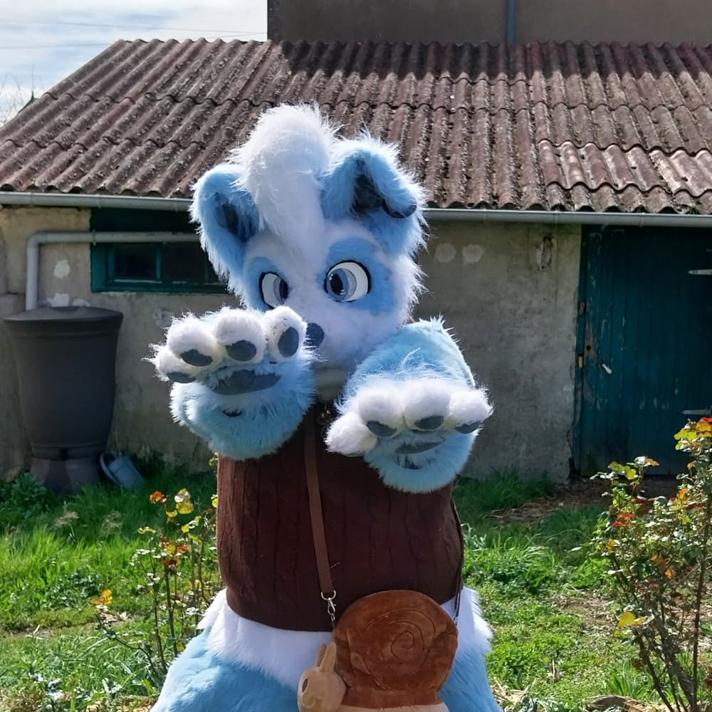 Titan(V2) - Photo 11