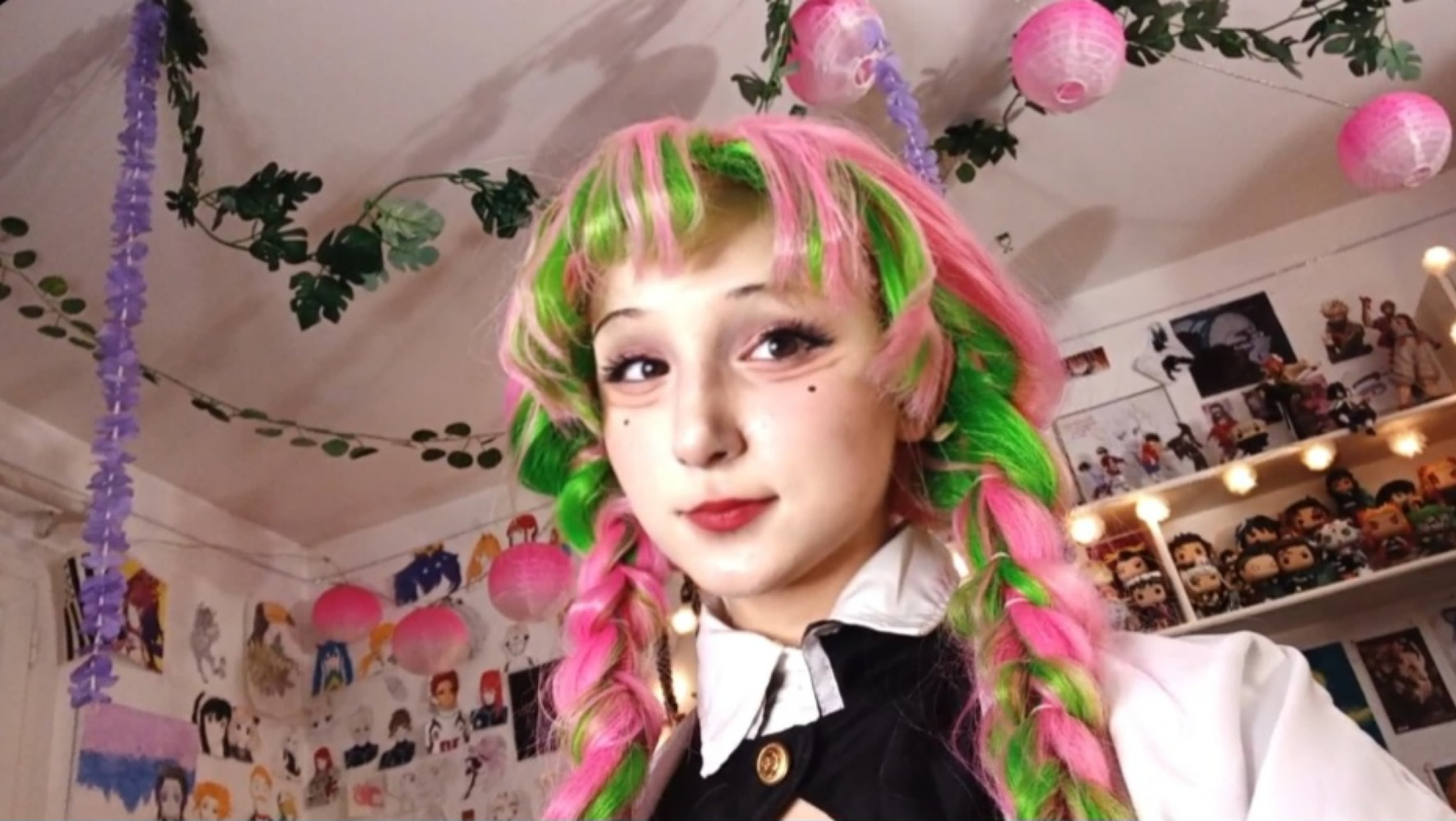 Mitsuri  - Photo 12