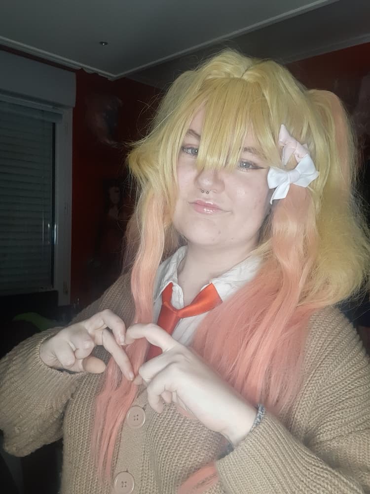 Saki Tenma - Photo 34