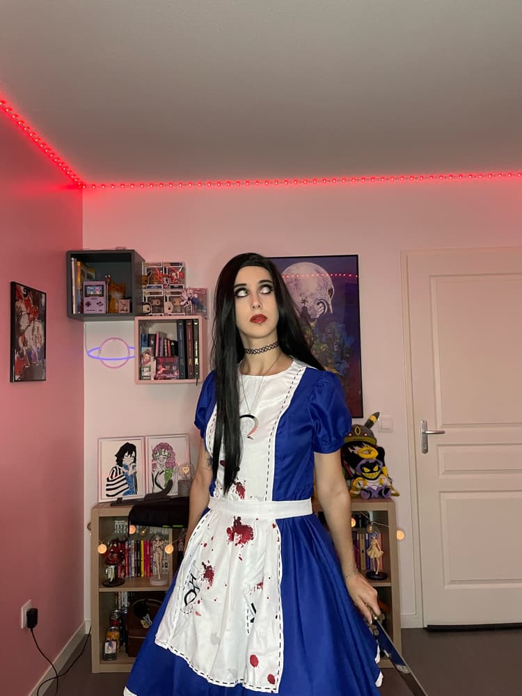 Alice Lidll - Photo 3