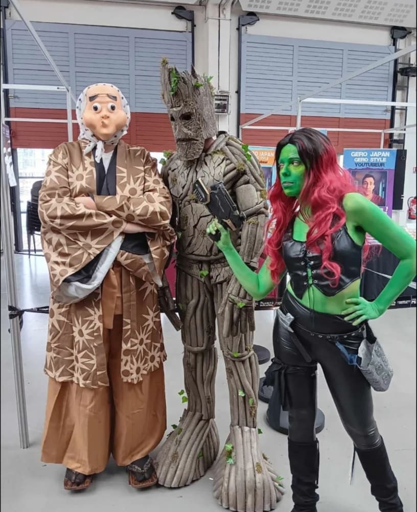 Japan Manga Family - Photo 1