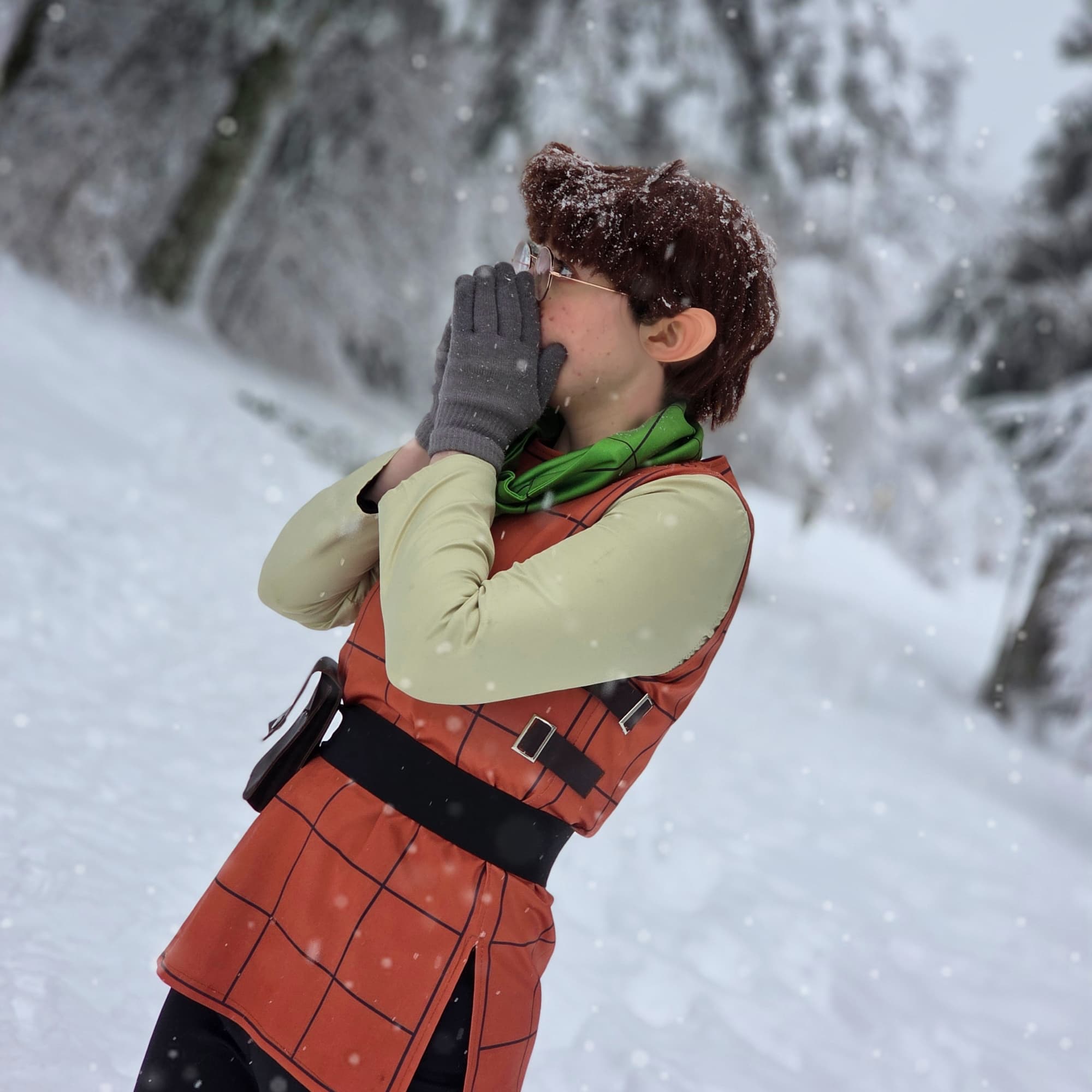 Chilchuck Tims  - Delicious in Dungeon cosplay photoshoot cover