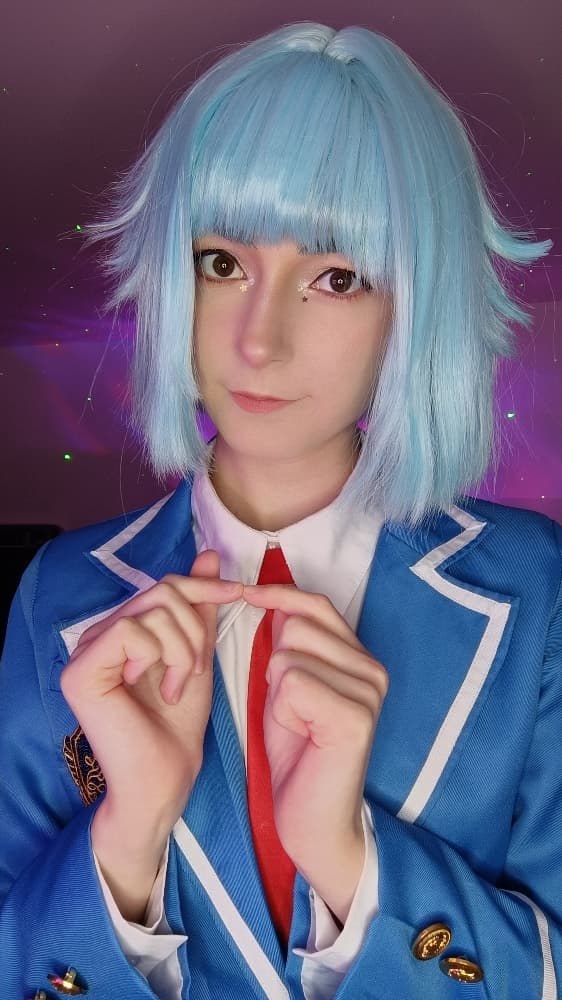 Hajime Shino - Photo 2