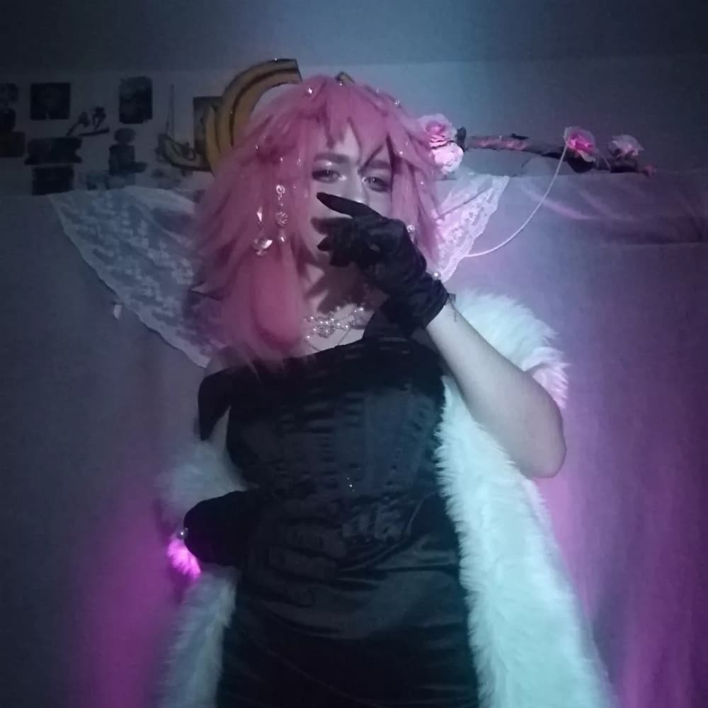 Yae miko 🌸 - Photo 11