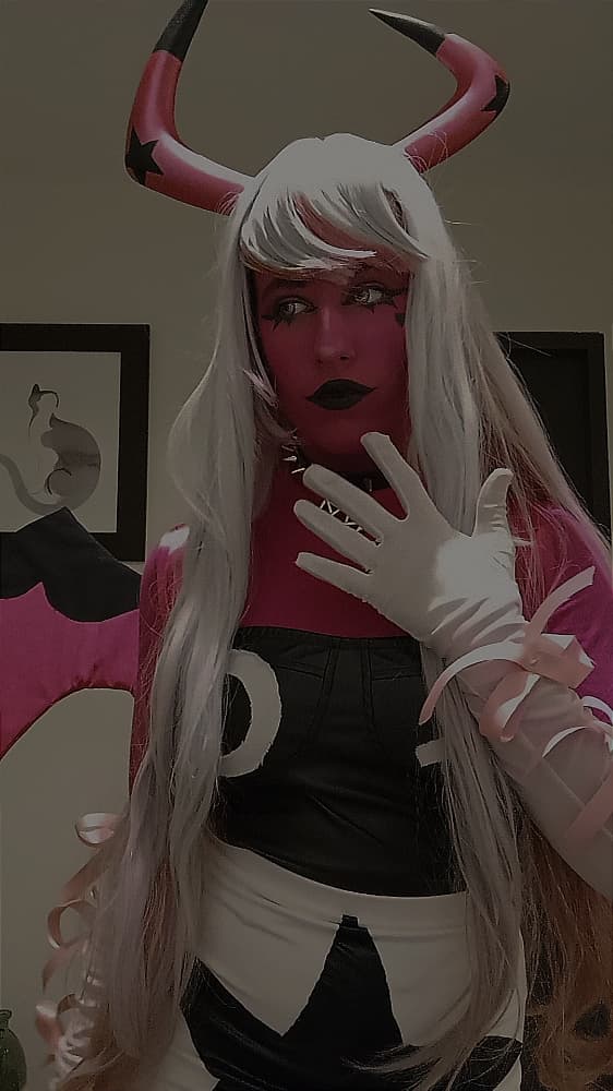 Verosika 🩷 - Photo 1