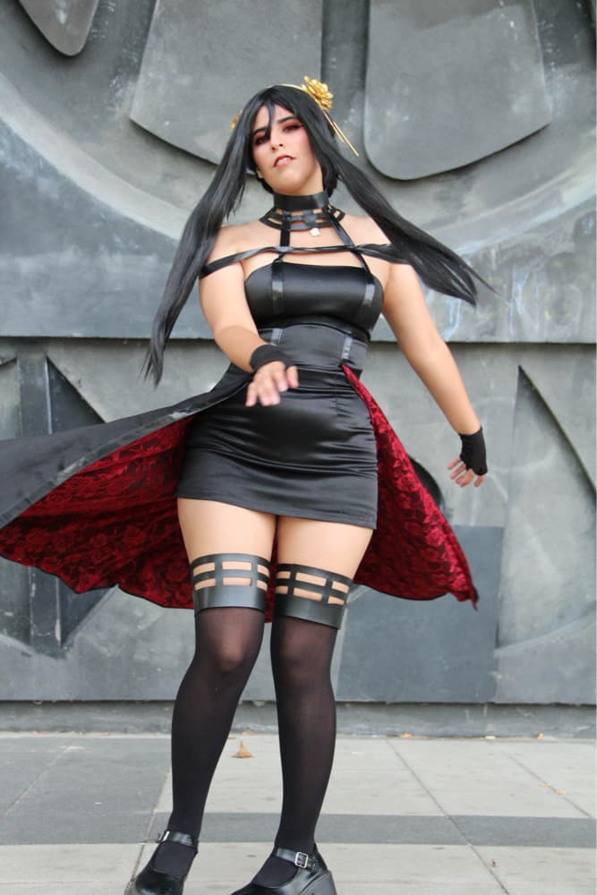 Yor Forger - Photo 18