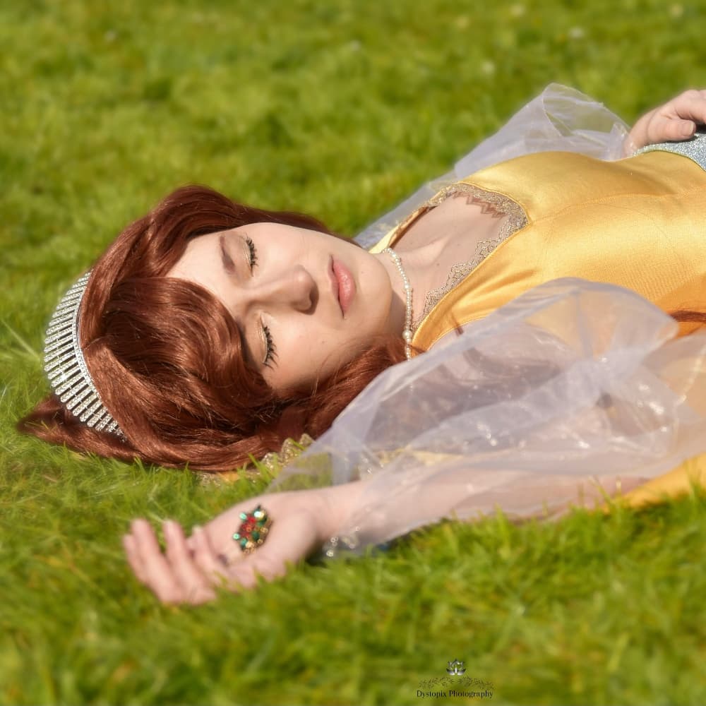 Anastasia - Anastasia cosplay photoshoot cover