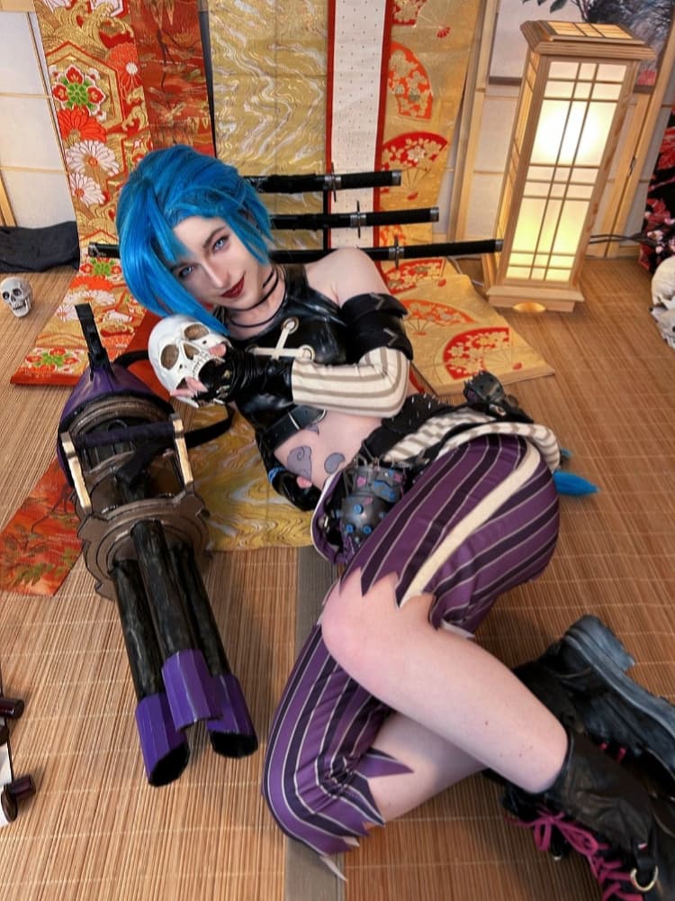 Jinx - Photo 2