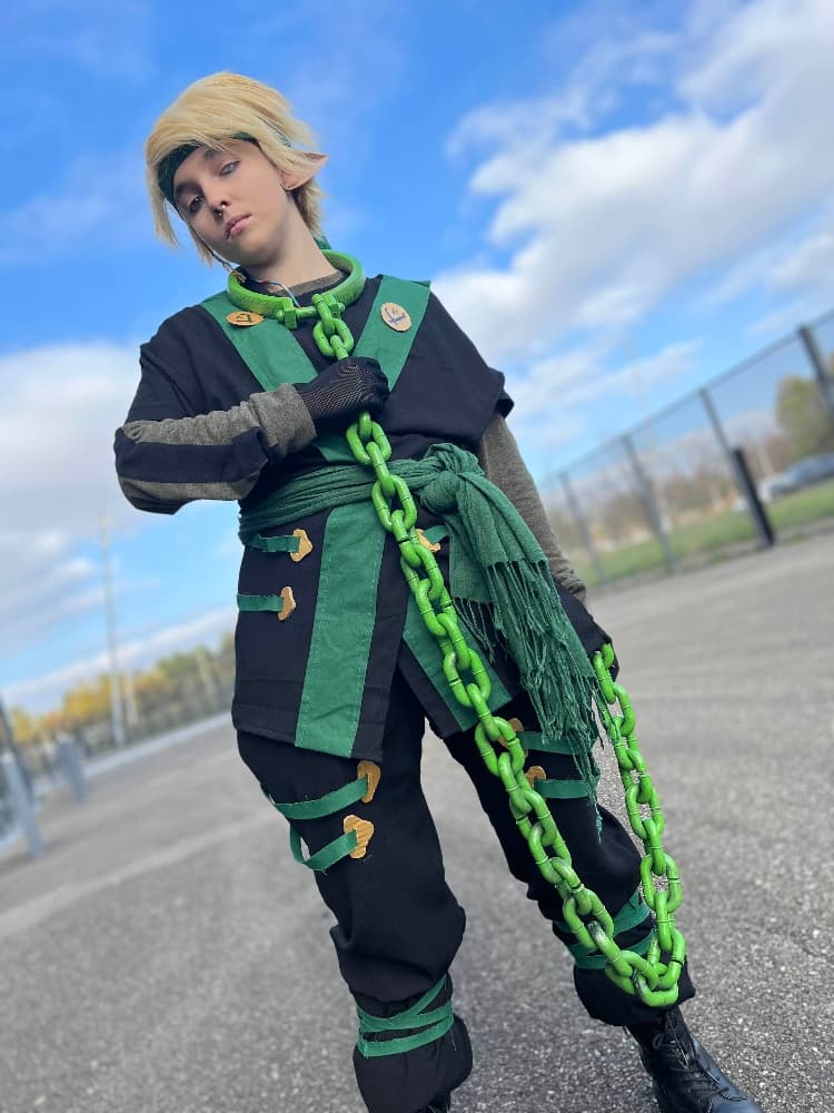 Lloyd (w/ Kai) - Photo 3