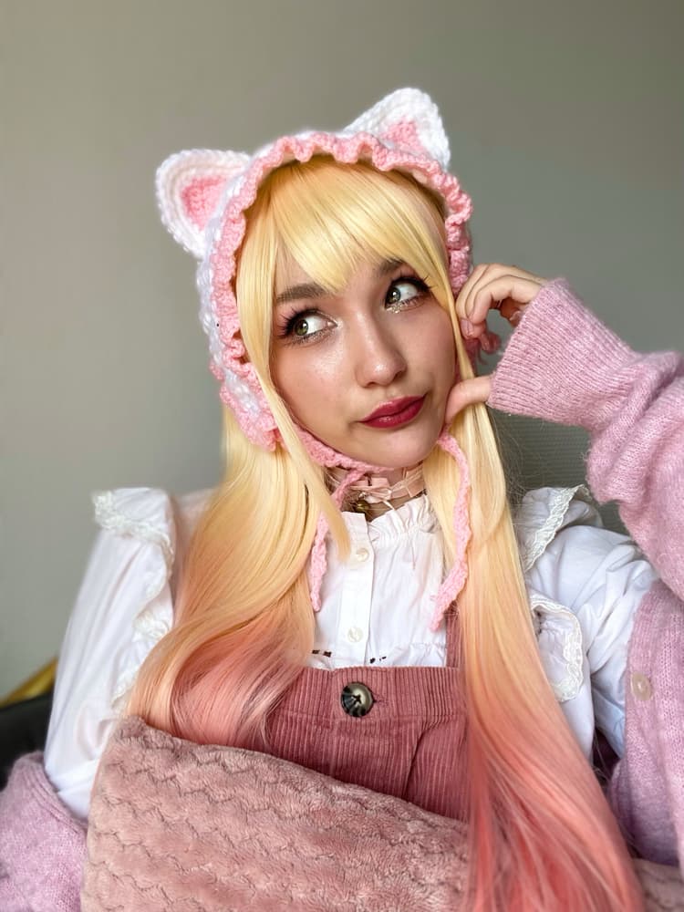 Kitten Marin  - Photo 1