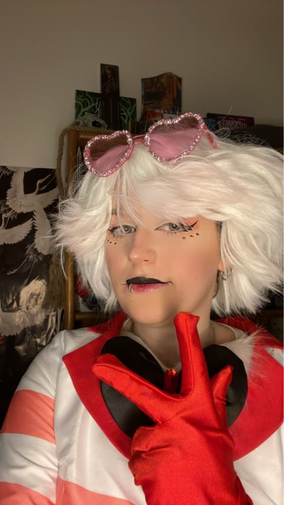 Angel Dust - Photo 1