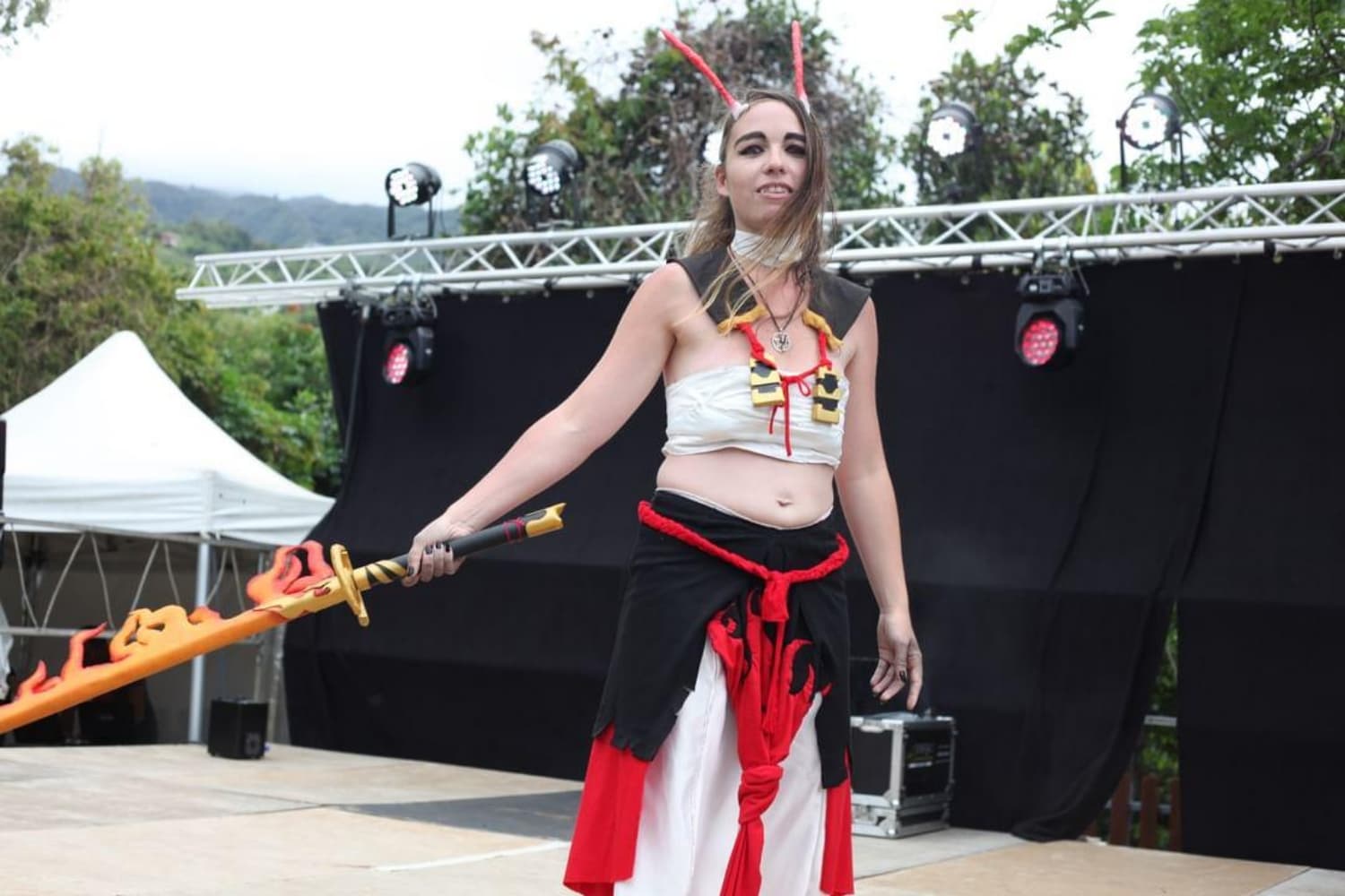 Crimson Yoto  - Photo 2