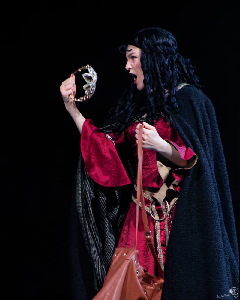 Show Cosplay - Photo 4