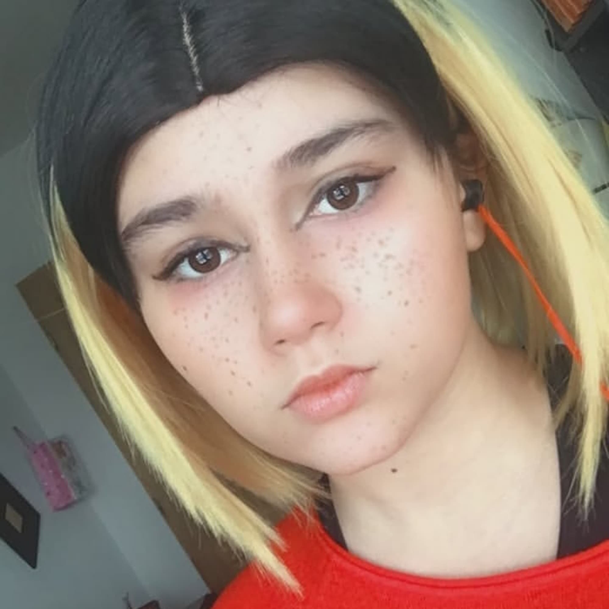 Kenma  - Haikyu!! cosplay photoshoot cover