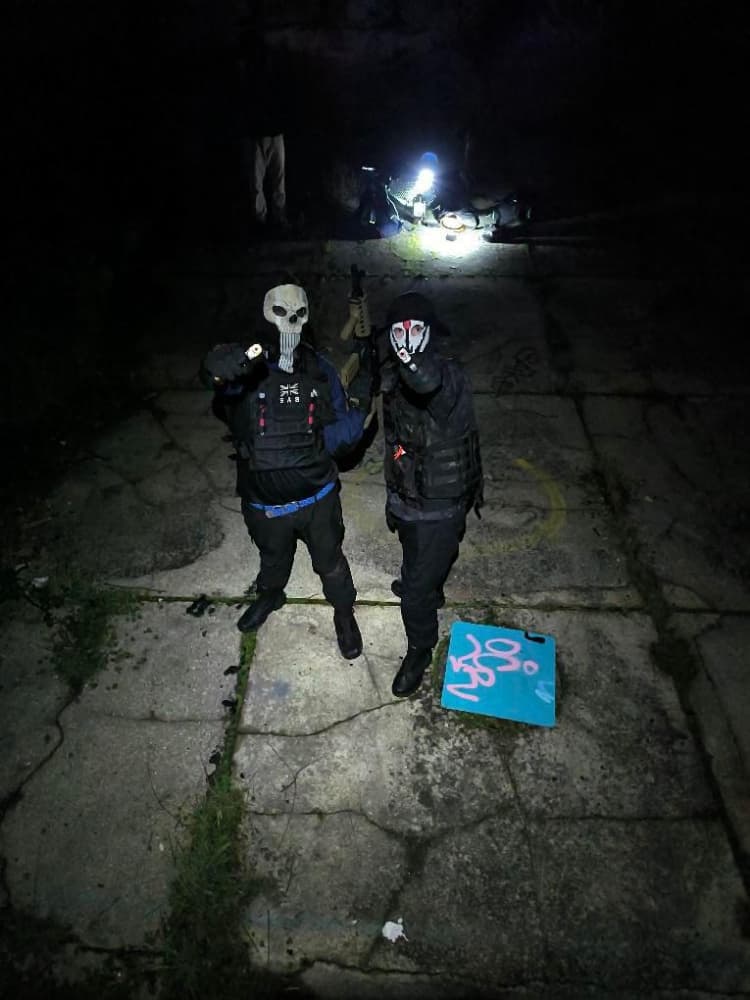 Duo ghost  - Photo 3