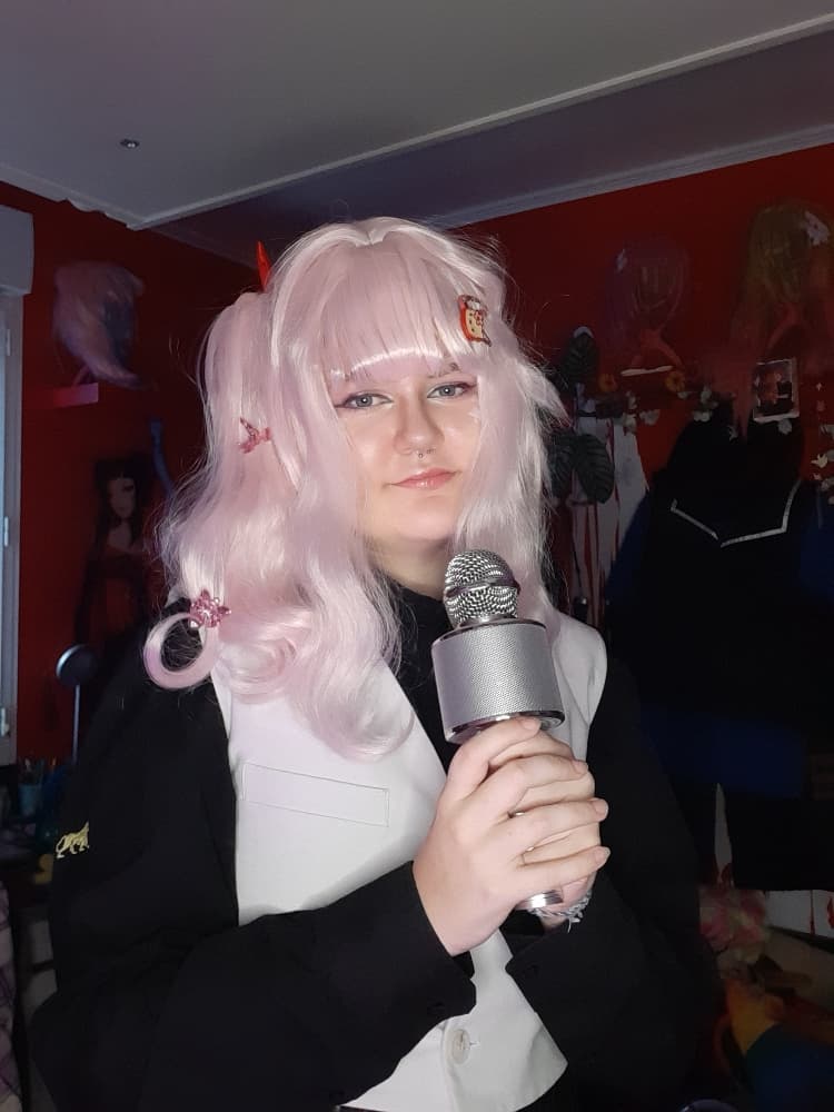 Mizuki Akiyama - Photo 12