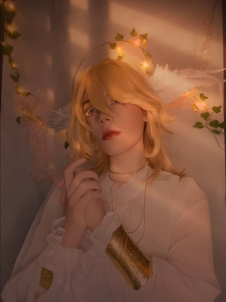 Angel Kaveh - Photo 5