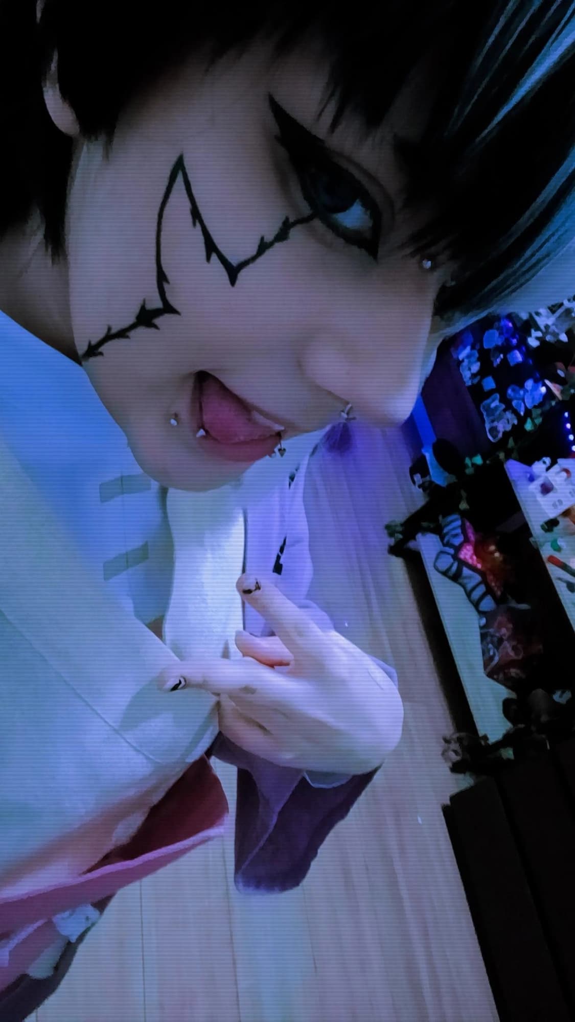 Gen Asagiri - Photo 3