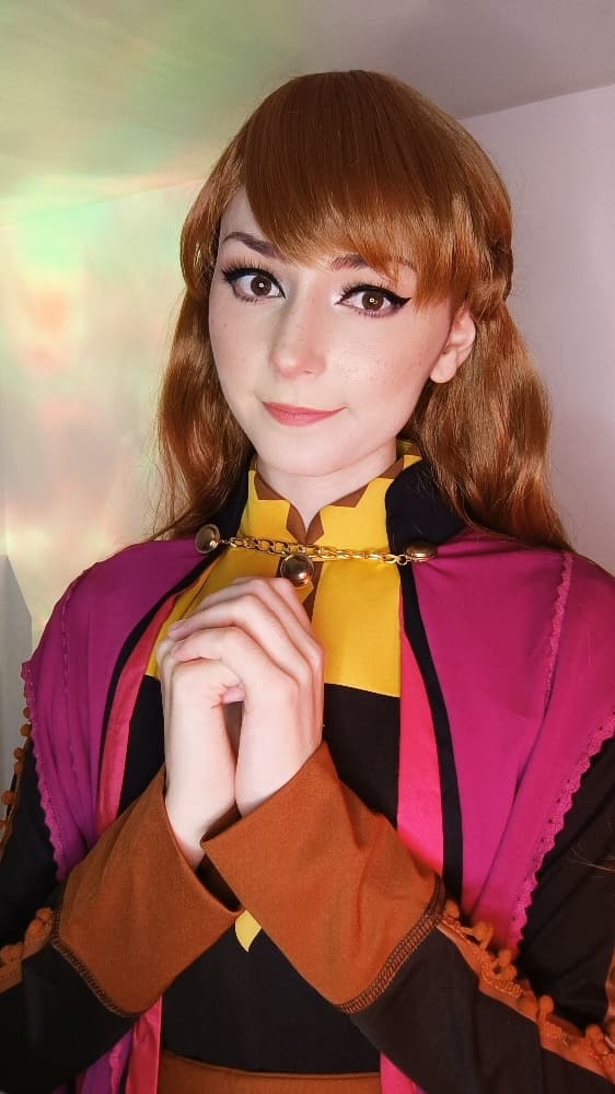 Anna Frozen 2 - Photo 2