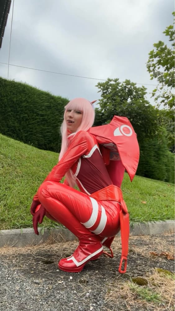 Zero Two - Photo 8