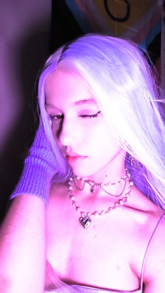 Oli Paris  - Photo 5