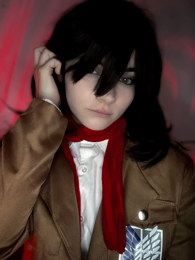 Mikasa Ackerman - Photo 5
