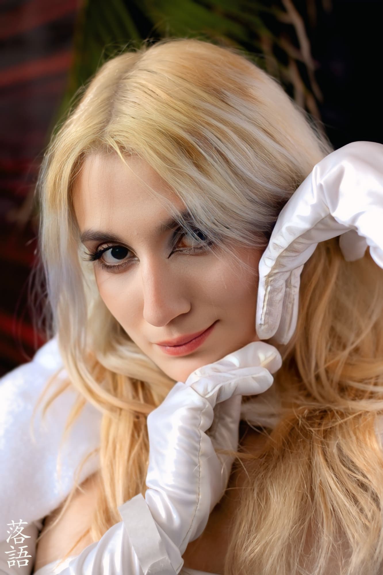 Emma Frost  - Photo 5