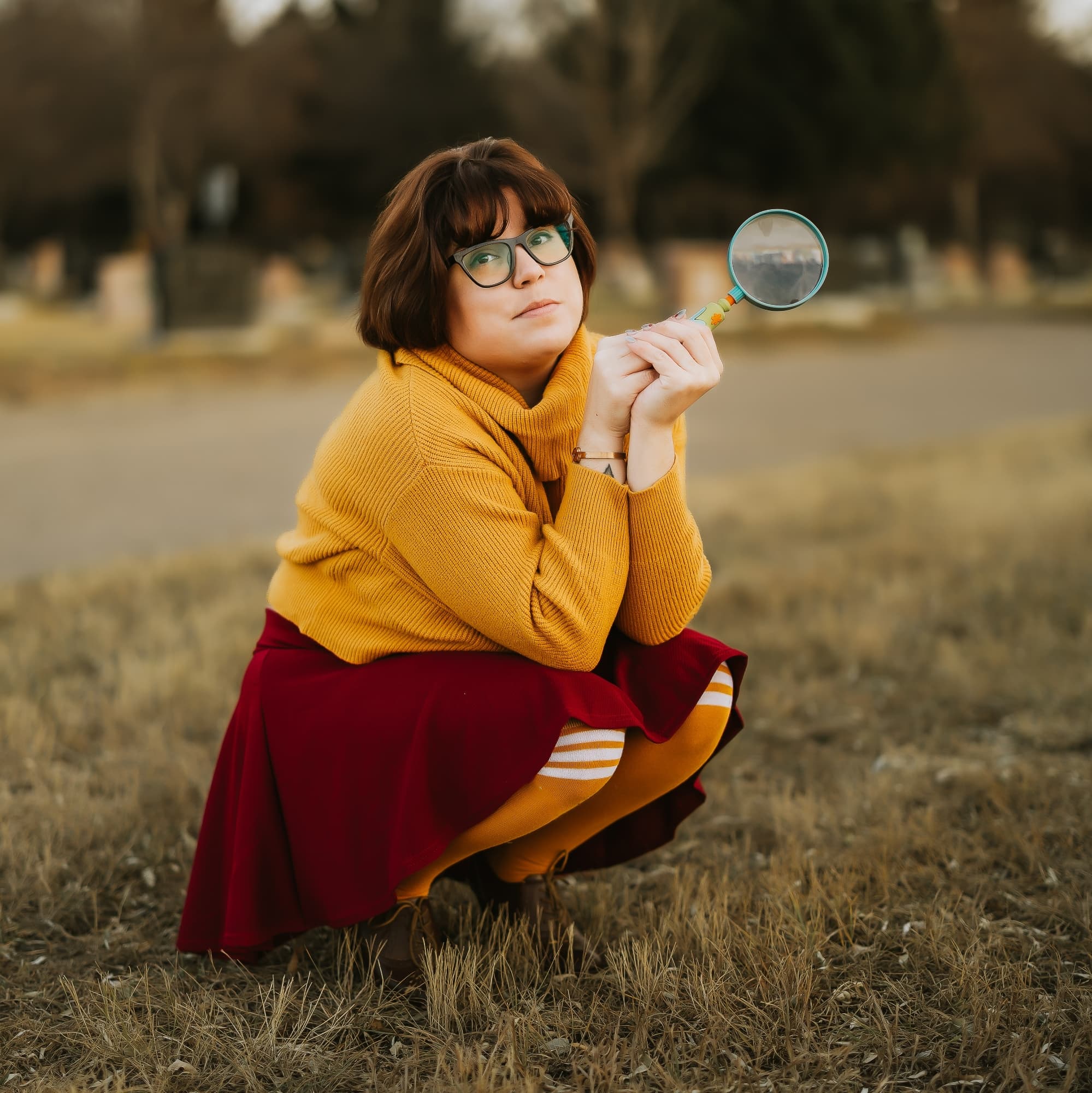 Velma - Scooby-Doo cosplay photoshoot cover