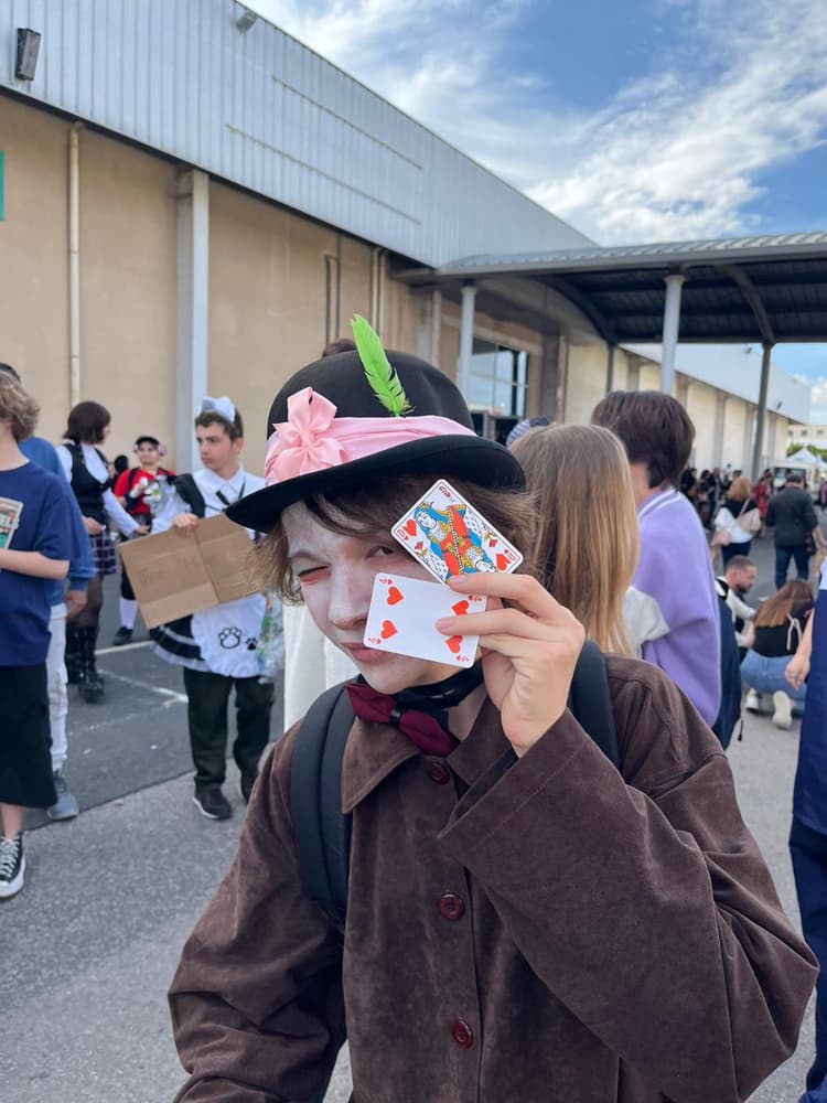 Chapelier Fou - Photo 1