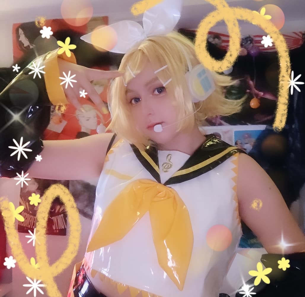 Kagamine Rin 