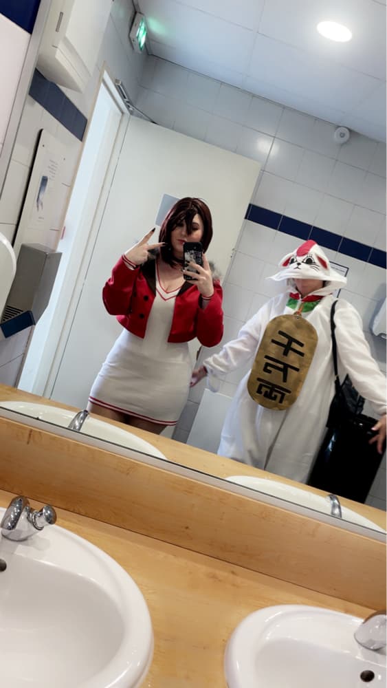 Momo ayase - Photo 17