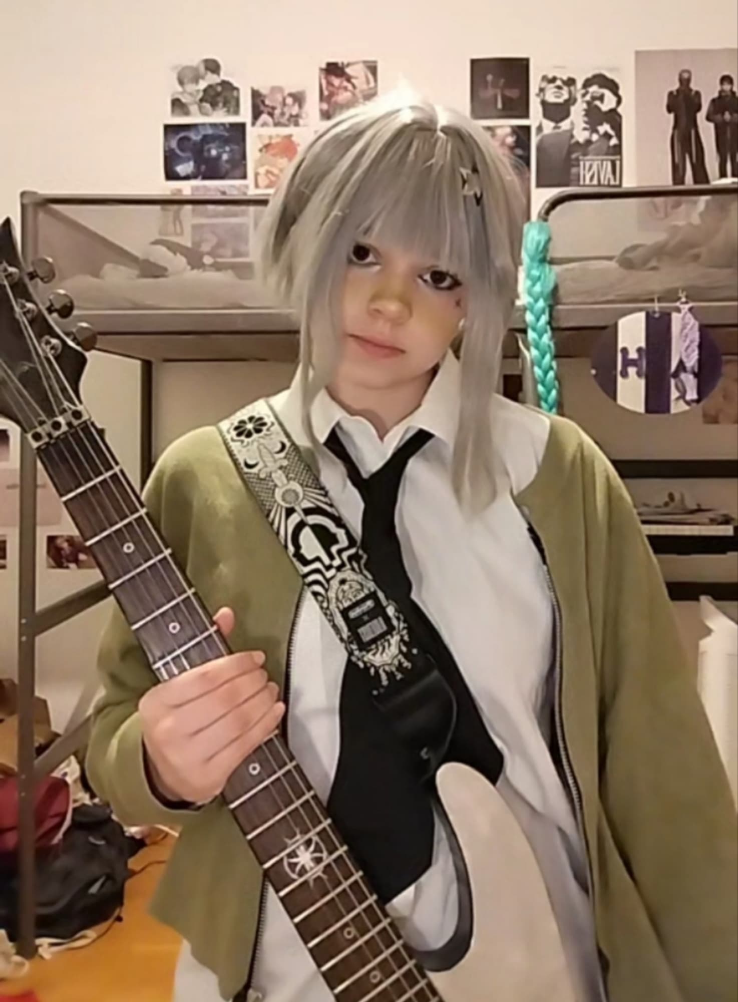 Shiho 💚🎸💫 - Photo 17