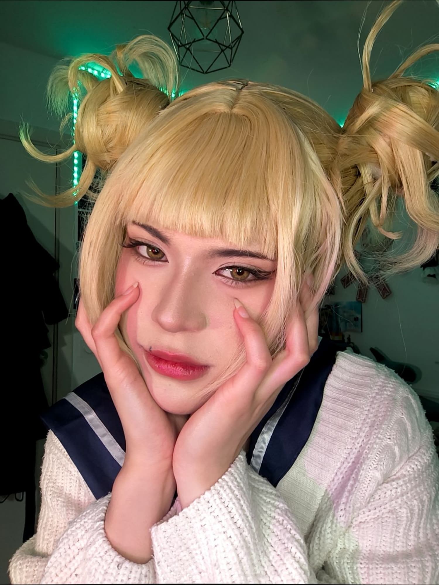 Toga himiko - Photo 3