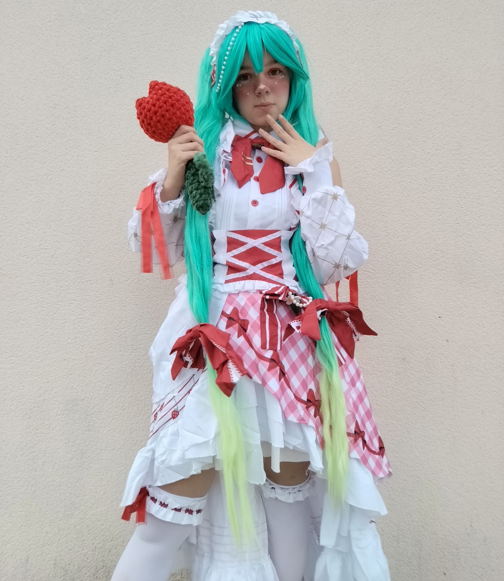 Strawberry Miku 🍓💚 - Photo 18