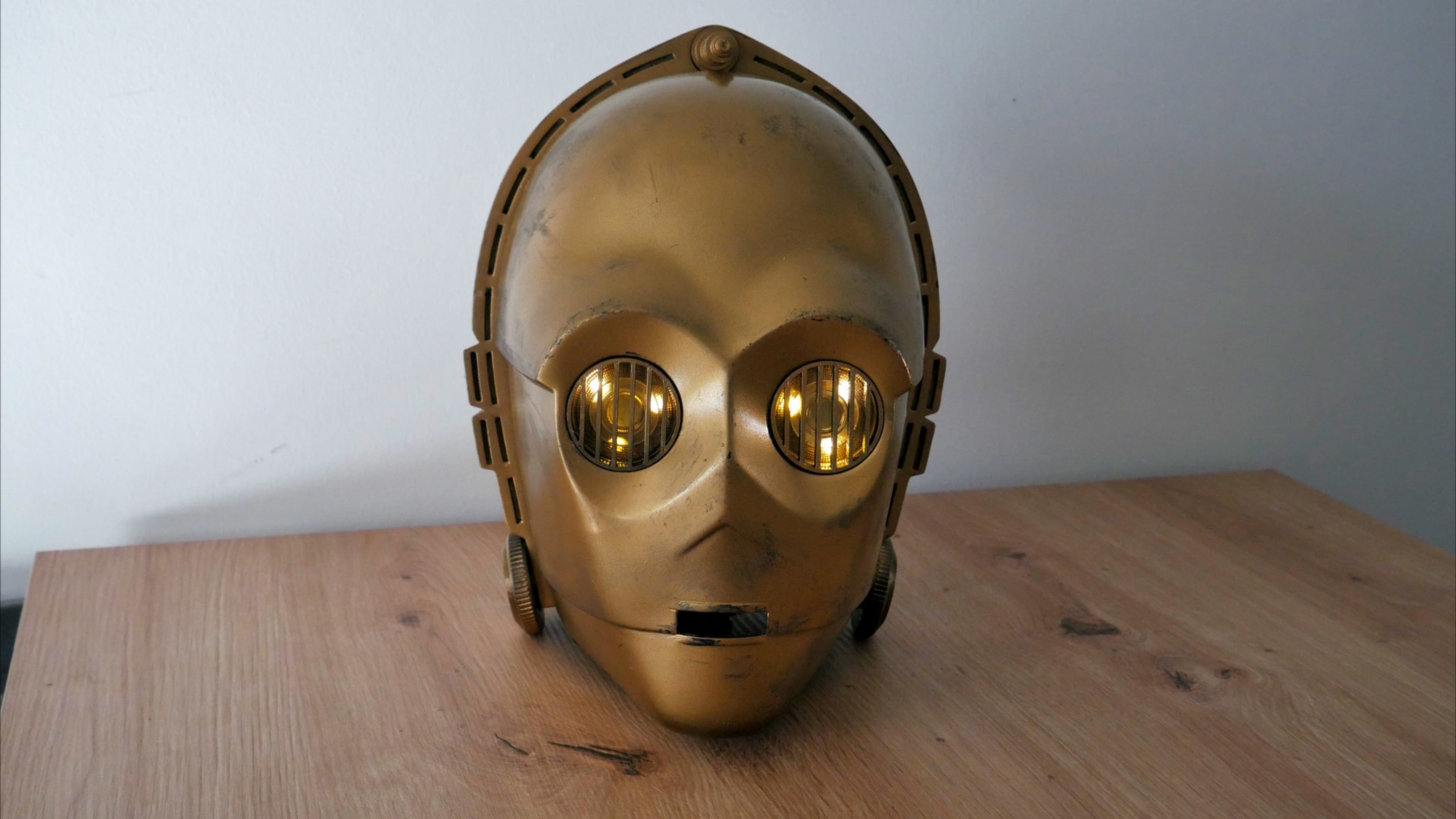 C-3PO HEAD - Photo 3