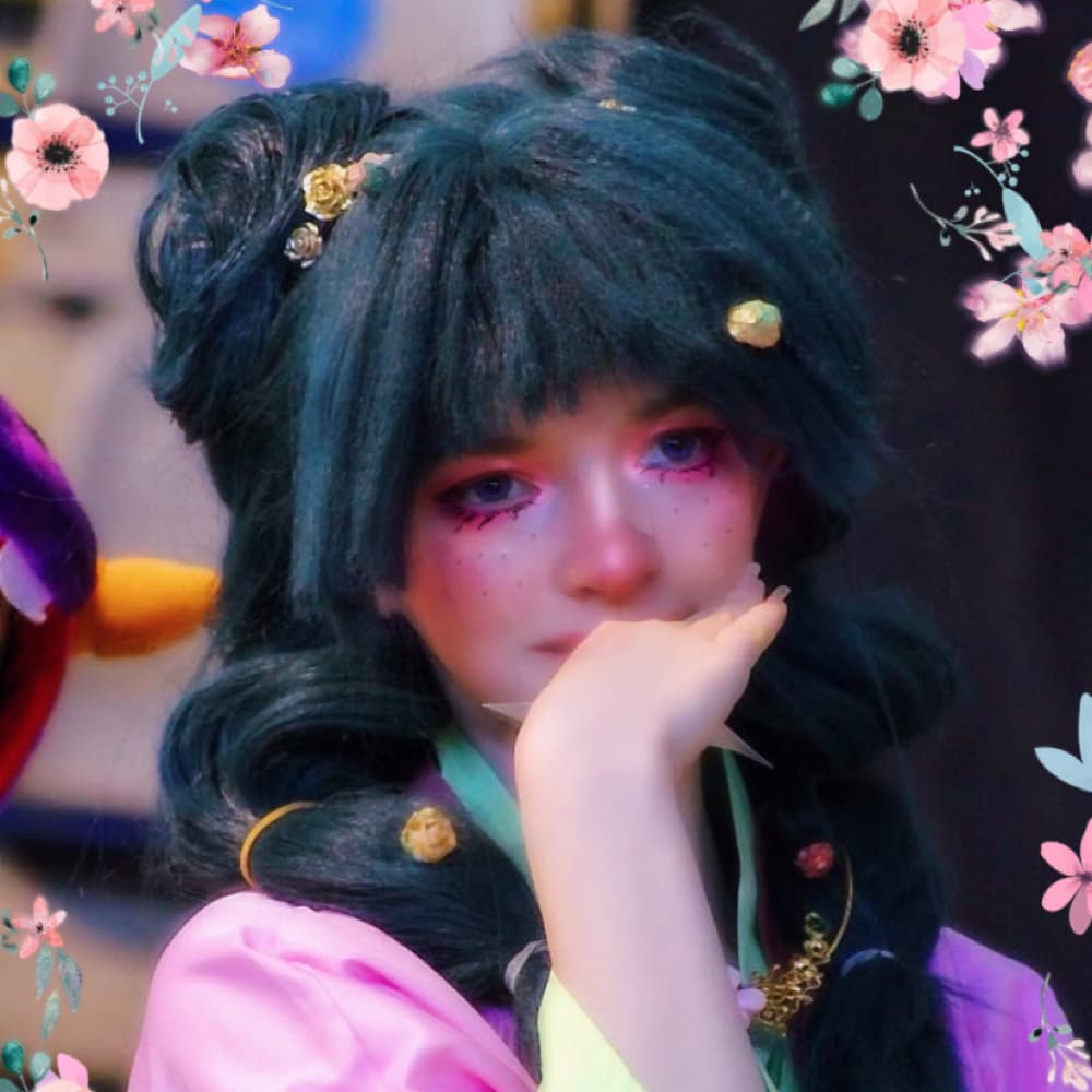 Maomao - The Apothecary Diaries cosplay photoshoot cover