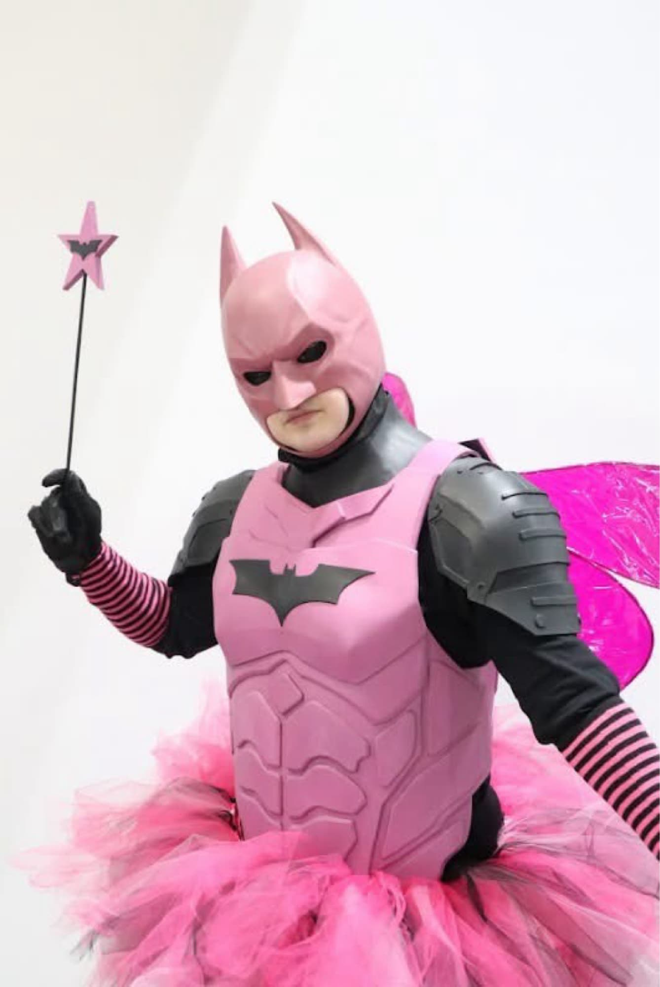 Batman Pink Fairy - Photo 6