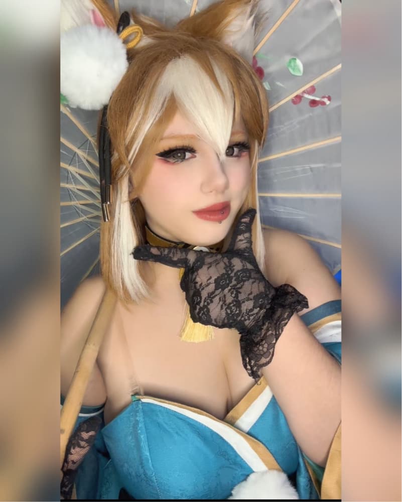 Miss Hina  - Photo 4