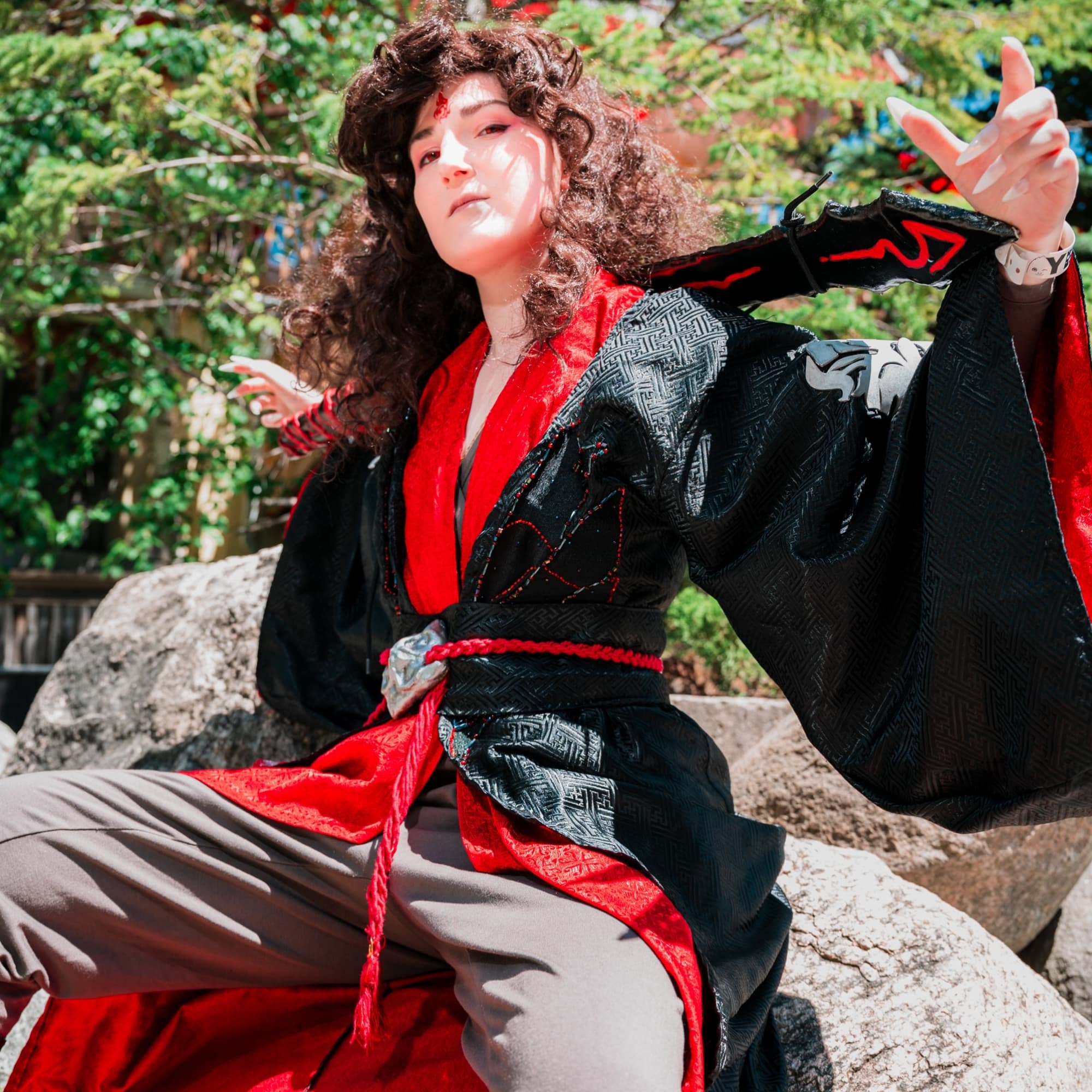 Svsss - The Scum Villain's Self-Saving System cosplay photoshoot cover