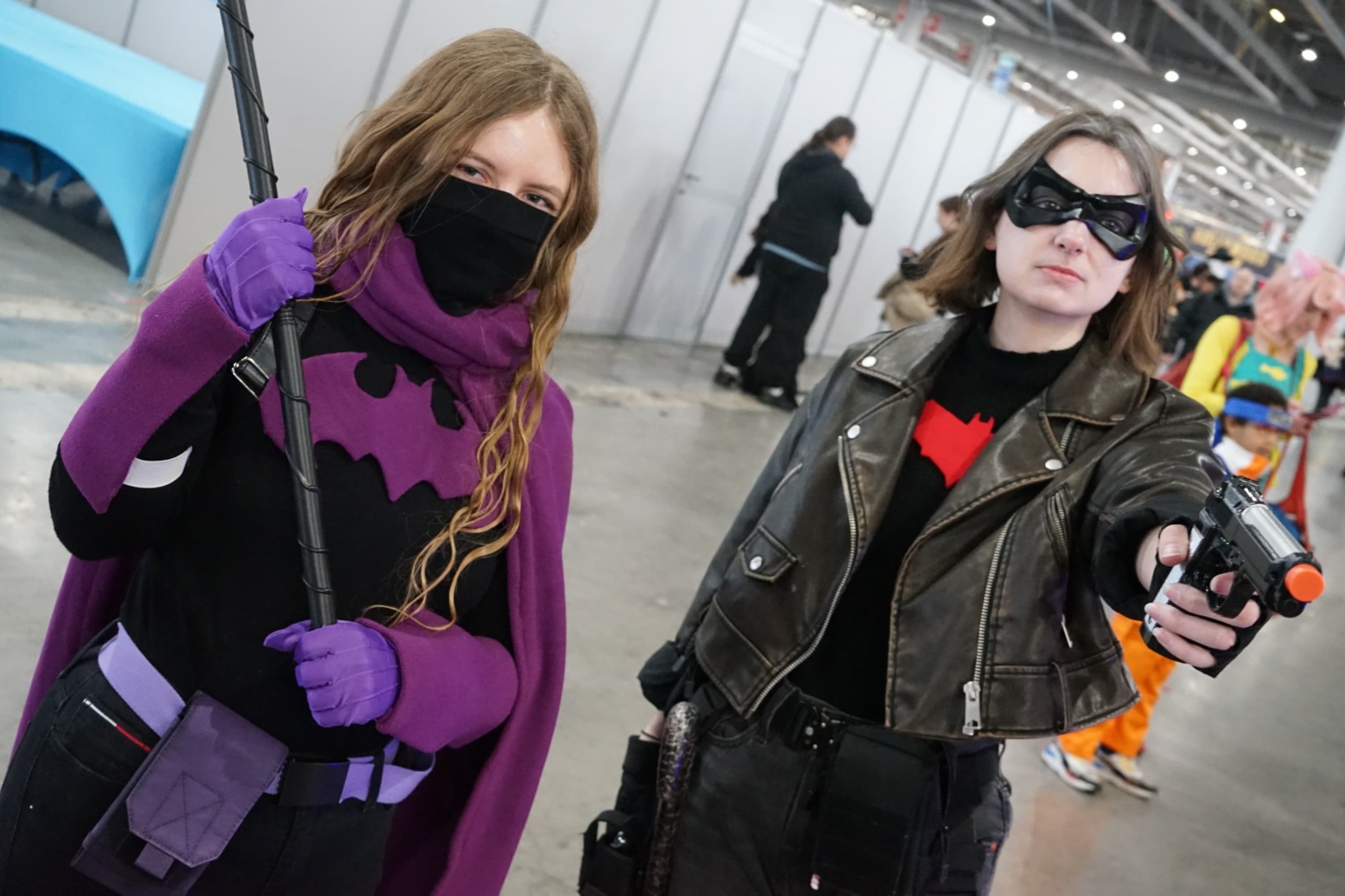 Red Hood x Spoiler - Photo 9