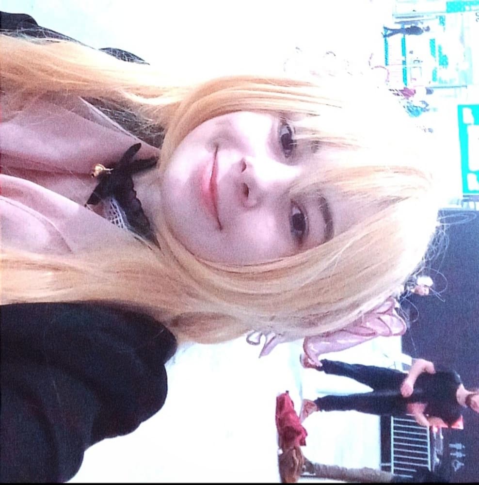 Mavis Vermillon  - Photo 5