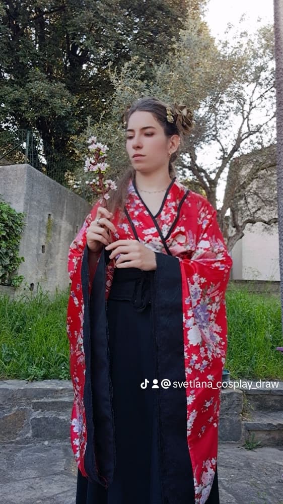 Prêtresse japonaise  - Photo 3