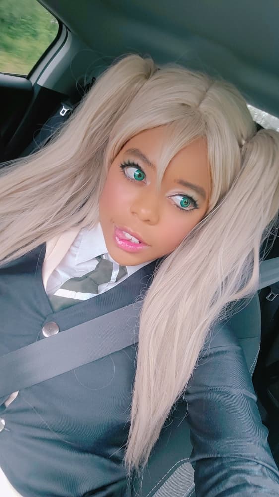 Random Maka Selfie
