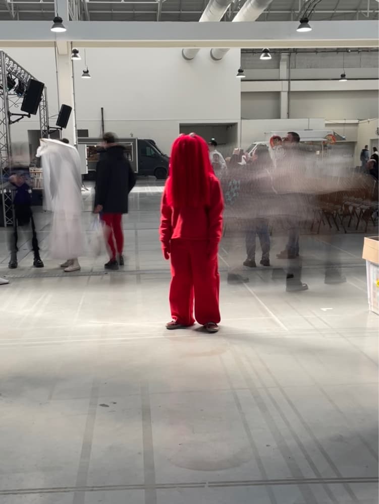 Red Guy - Photo 4